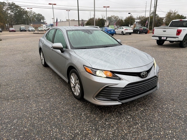 Toyota Camry LE Auto (Natl) 2024