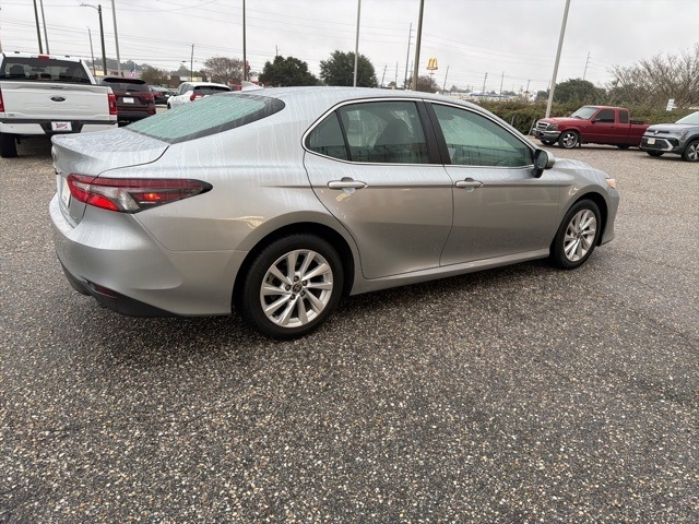 Toyota Camry LE Auto (Natl) 2024
