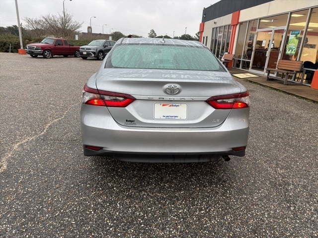 Toyota Camry LE Auto (Natl) 2024