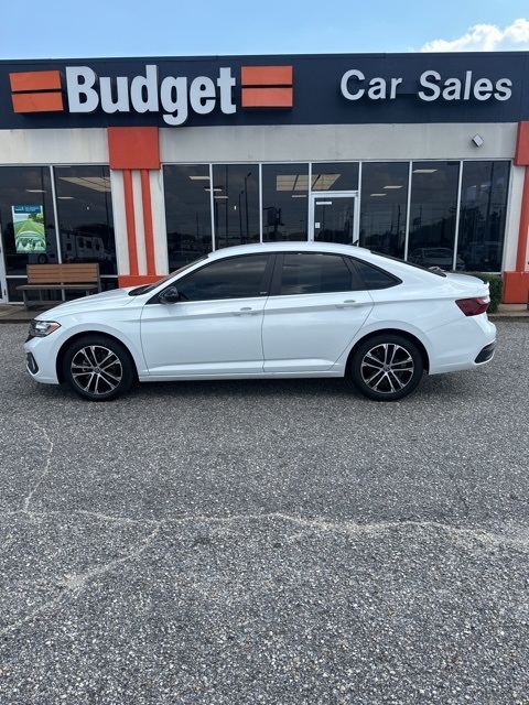 Volkswagen Jetta Sport Auto 2024
