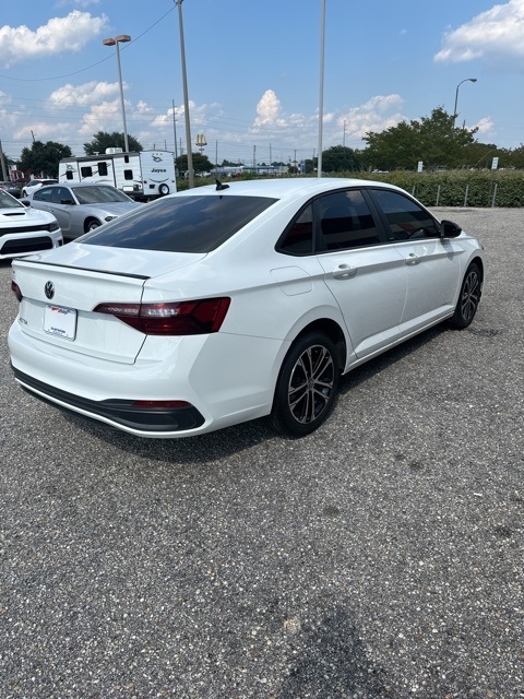 Volkswagen Jetta Sport Auto 2024