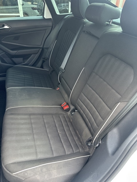 Volkswagen Jetta Sport Auto 2024