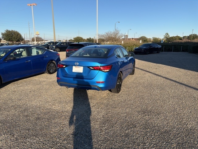 Nissan Sentra SV CVT 2024