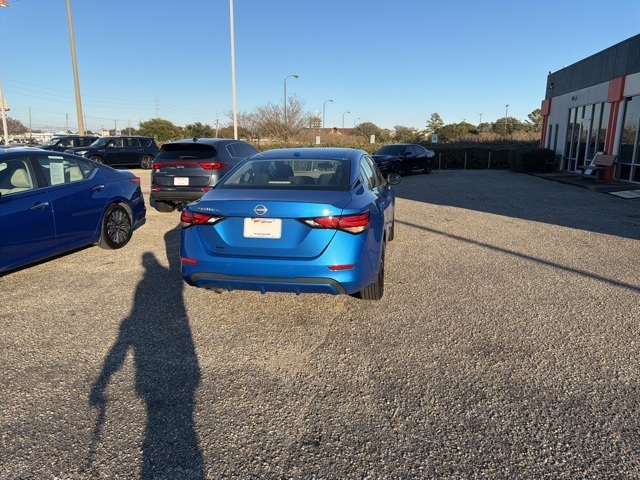 Nissan Sentra SV CVT 2024