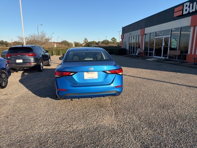 Nissan Sentra SV CVT 2024