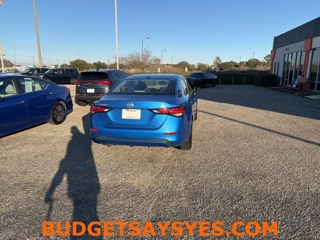 Nissan Sentra SV CVT 2024