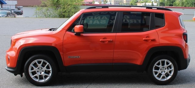Jeep Renegade Latitude FWD 2021