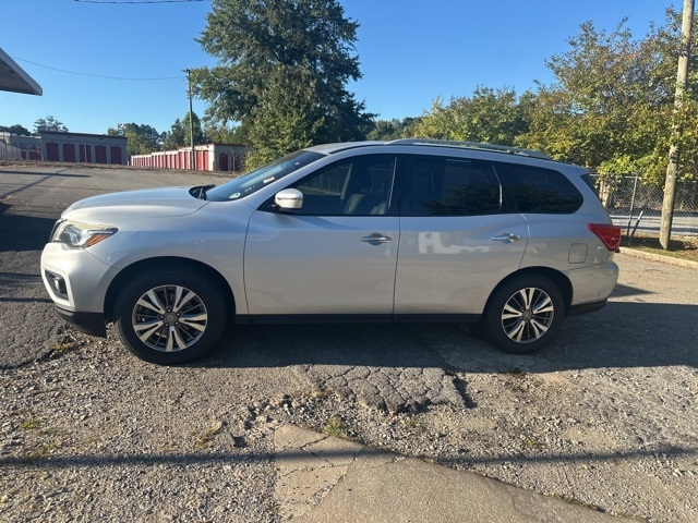 Nissan Pathfinder FWD SV 2020