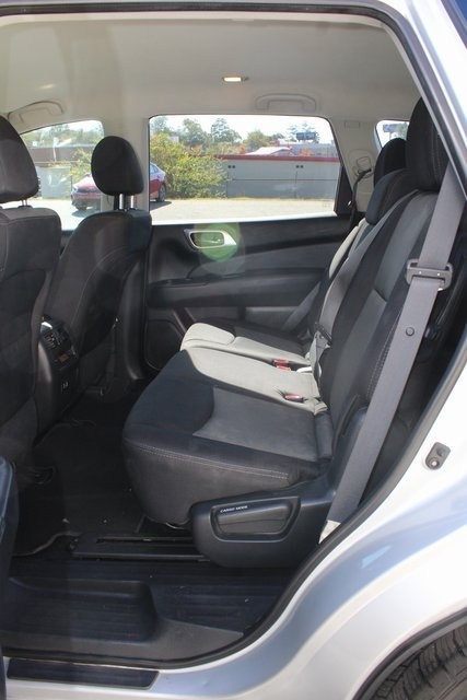 Nissan Pathfinder FWD SV 2020