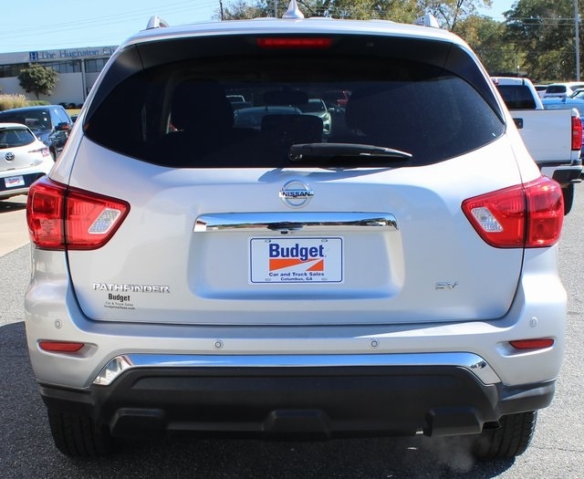 Nissan Pathfinder FWD SV 2020