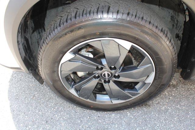 Nissan Rogue AWD SV 2024