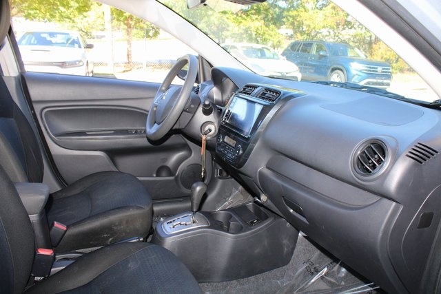 Mitsubishi Mirage G4 Black Edition CVT 2023