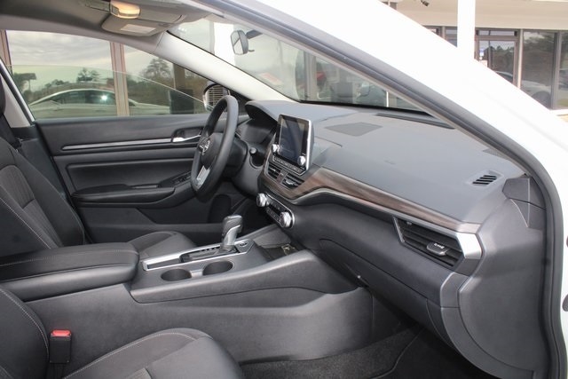 Nissan Altima SV FWD 2025