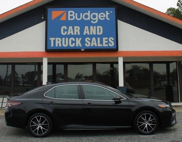 Toyota Camry SE Auto (Natl) 2024