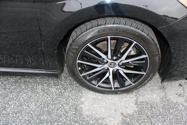 Toyota Camry SE Auto (Natl) 2024