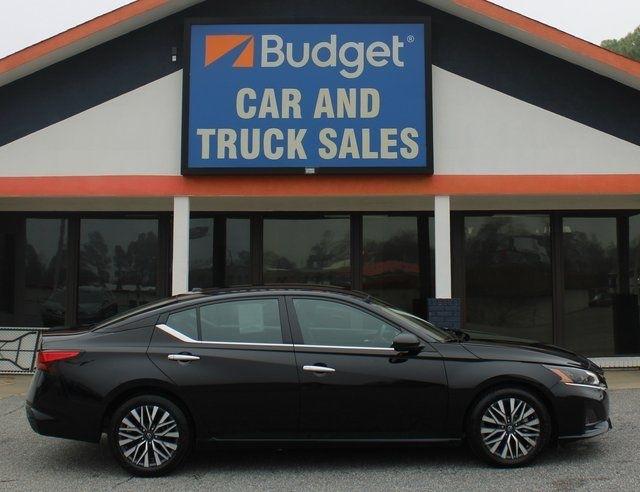 Nissan Altima SV FWD 2025