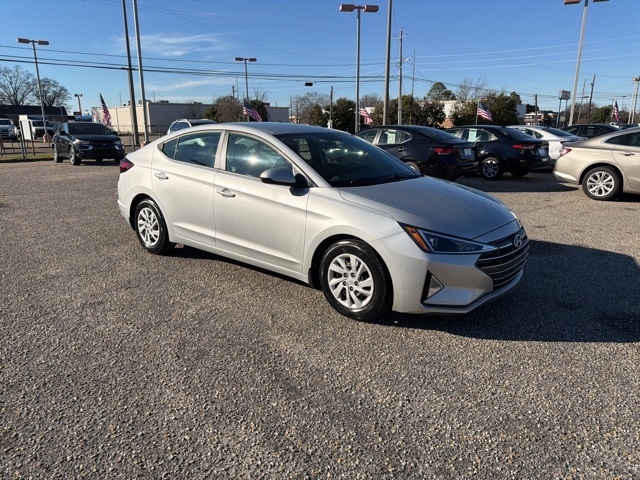 Hyundai Elantra SE Auto 2019