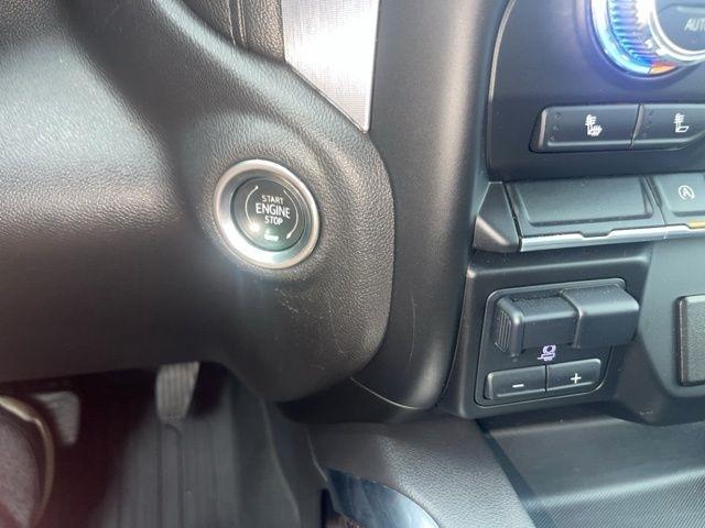 GMC Sierra 1500 2WD Crew Cab 147" Elevation 2021