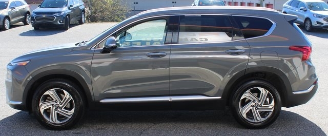 Hyundai Santa Fe SEL FWD 2023
