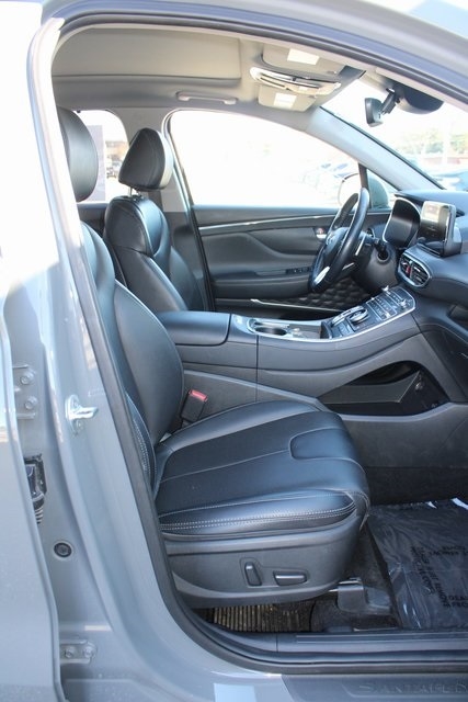 Hyundai Santa Fe SEL FWD 2023