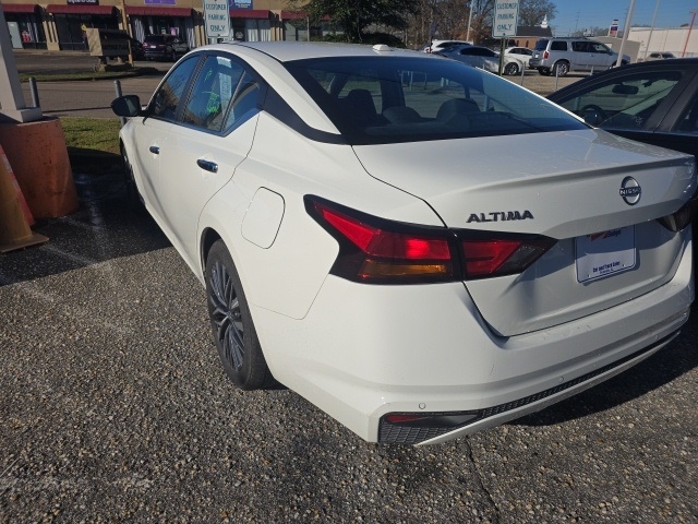 Nissan Altima SV FWD 2025