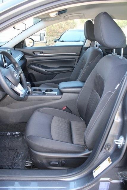 Nissan Altima SV FWD 2025