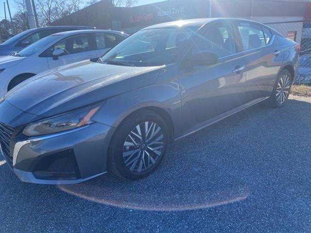 Nissan Altima SV FWD 2025