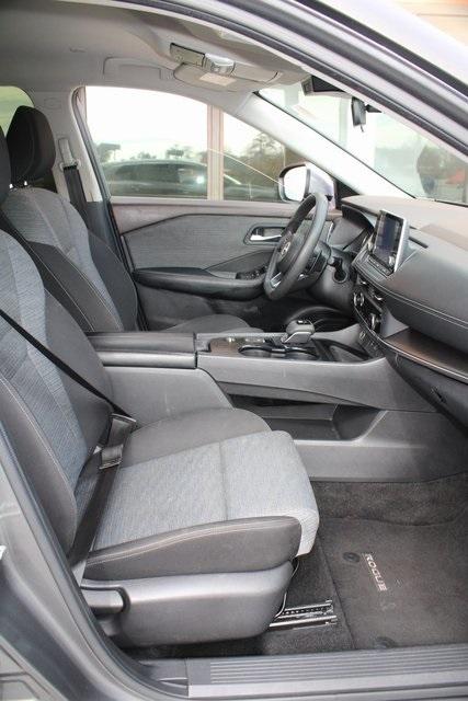 Nissan Rogue FWD SV 2023