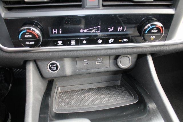 Nissan Rogue FWD SV 2023