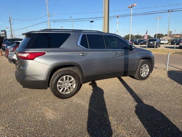 Chevrolet Traverse FWD 4dr LT Cloth w/1LT 2020