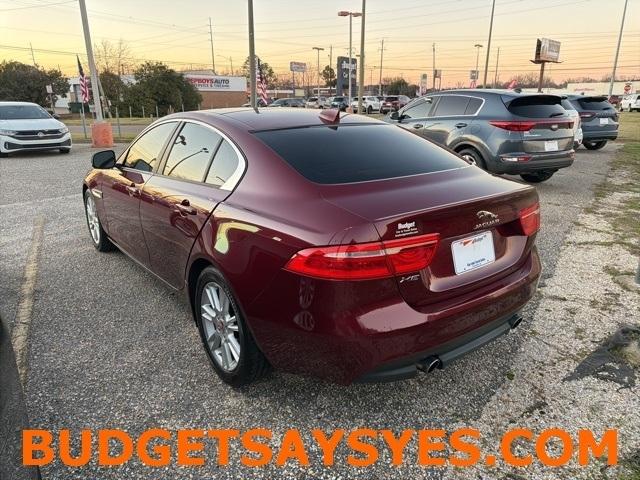 Jaguar XE 25t Premium RWD 2017