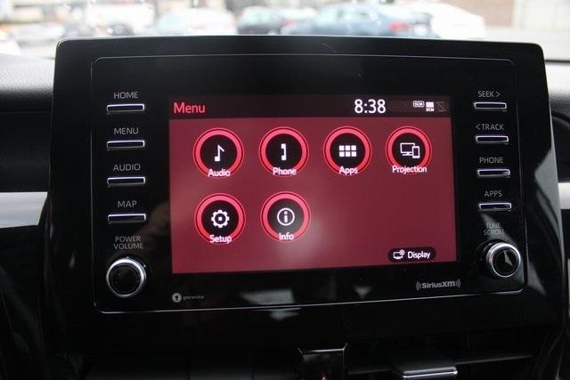 Toyota Camry SE Auto (Natl) 2021