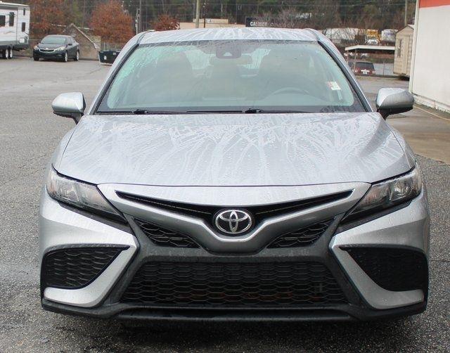 Toyota Camry SE Nightshade Auto (Natl) 2021