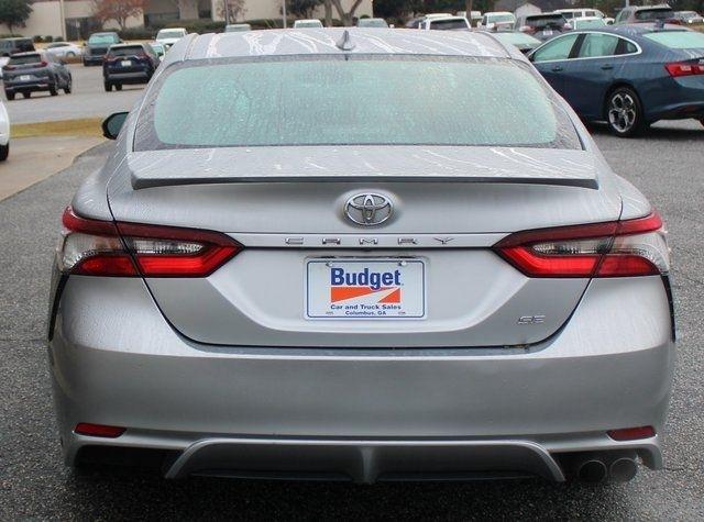 Toyota Camry SE Nightshade Auto (Natl) 2021