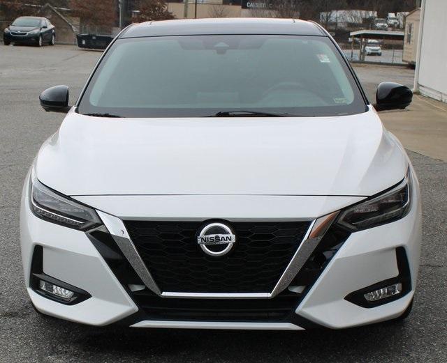 Nissan Sentra SR CVT 2021