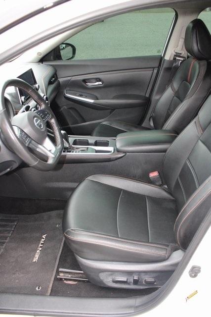 Nissan Sentra SR CVT 2021