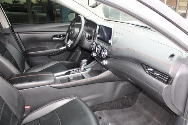 Nissan Sentra SR CVT 2021