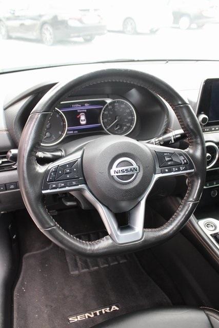 Nissan Sentra SR CVT 2021