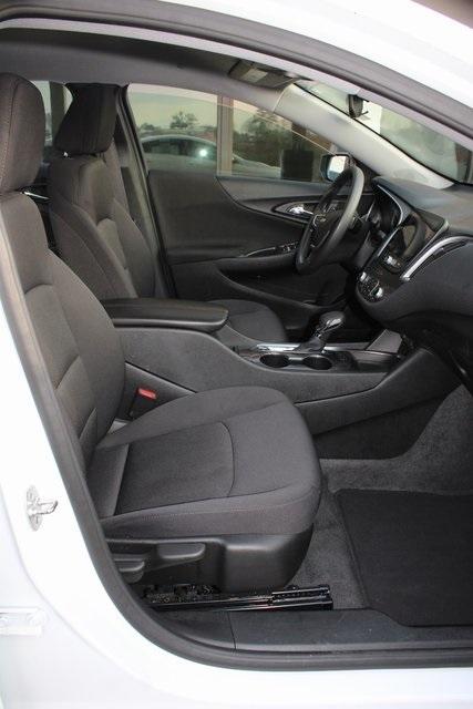 Chevrolet Malibu 4dr Sdn 1LT 2024