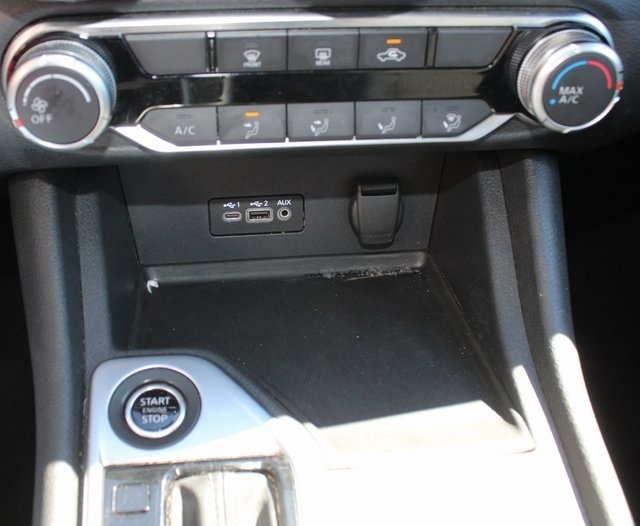 Nissan Sentra SV CVT 2023