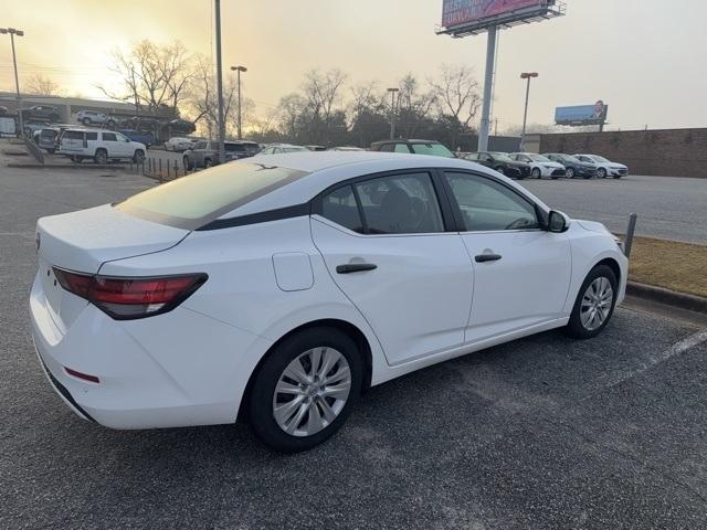 Nissan Sentra S CVT 2025