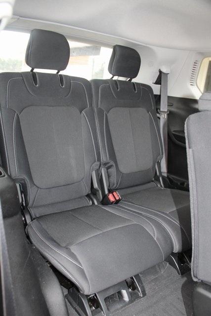 Jeep Grand Cherokee L Laredo 4x2 2023