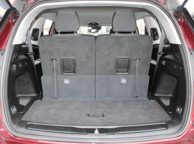 Jeep Grand Cherokee L Laredo 4x2 2023