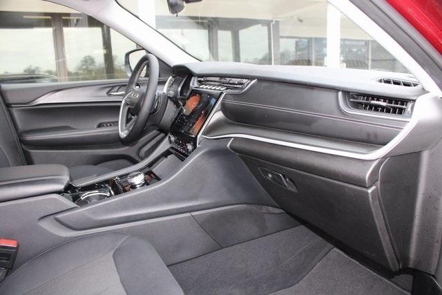 Jeep Grand Cherokee L Laredo 4x2 2023