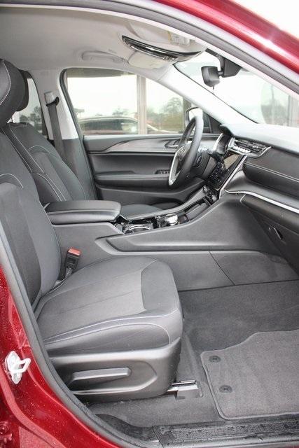 Jeep Grand Cherokee L Laredo 4x2 2023