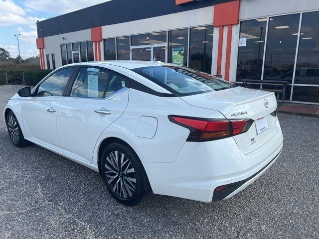 Nissan Altima SV FWD 2025