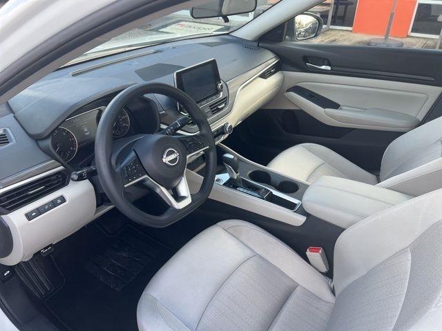 Nissan Altima SV FWD 2025