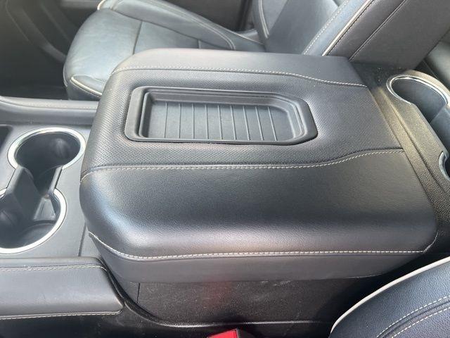 Chevrolet Suburban 2WD 4dr Premier 2023