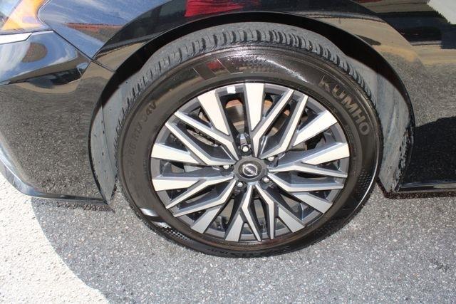 Nissan Altima SV FWD 2025