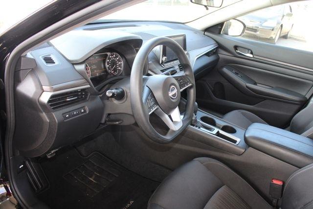 Nissan Altima SV FWD 2025